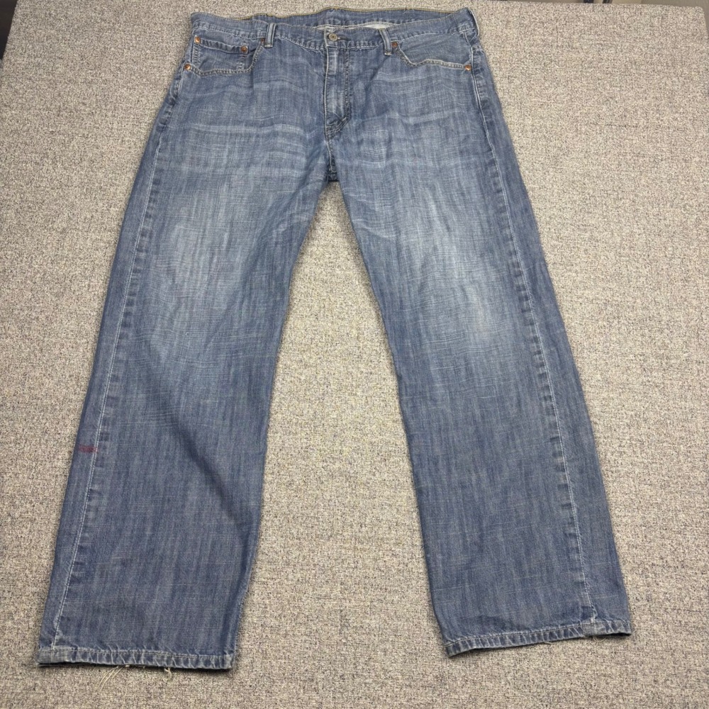 Levi's Jeans Mens 38x30 569 Loose Straight Blue Faded Distressed Denim